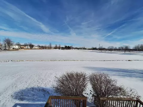 1310 Beacon Hill Ct, Normal, IL 61761 photo 20