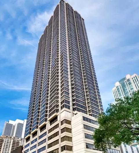30 E Huron St #5510, Chicago, IL 60611