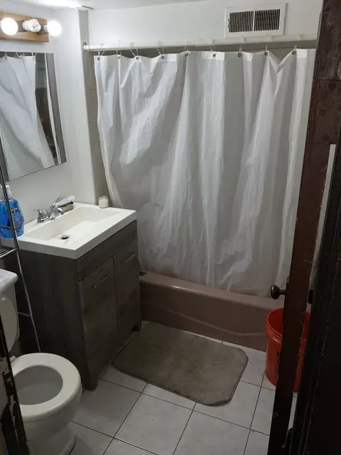 6327 S Artesian Ave, Chicago, IL 60629 photo 12