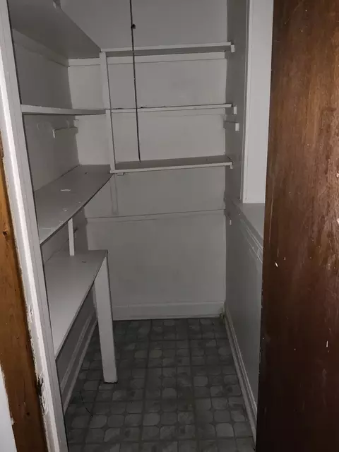 6327 S Artesian Ave, Chicago, IL 60629 photo 3