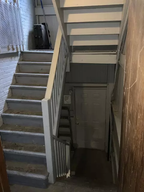 6327 S Artesian Ave, Chicago, IL 60629 photo 2