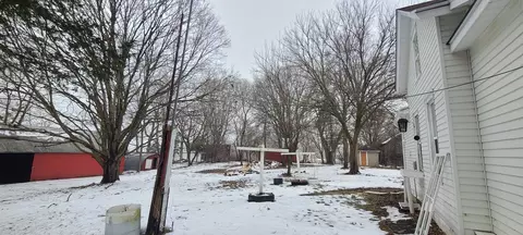894 Bend Rd, Dixon, IL 61021 photo 3