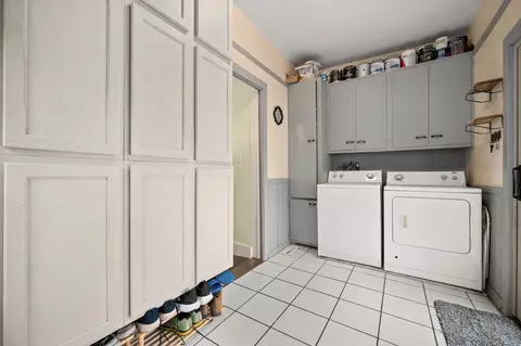 320 E High St, Sycamore, IL 60178 photo 31