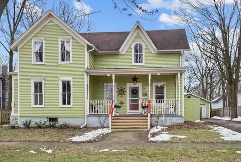 320 E High St, Sycamore, IL 60178