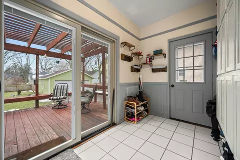 320 E High St, Sycamore, IL 60178 photo 32