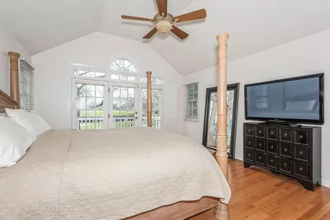 1113 Briergate Dr, Naperville, IL 60563 photo 9