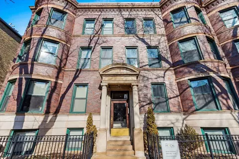 846 W Bradley Pl #3, Chicago, IL 60613
