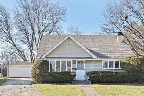 534 Melrose Ct, Elgin, IL 60123