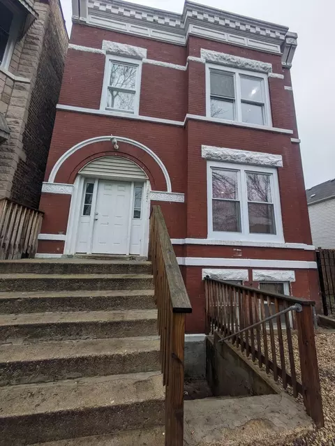 1827 S Ridgeway Ave, Chicago, IL 60623