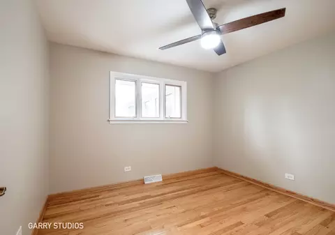 40 W Devon Ave, Roselle, IL 60172 photo 13