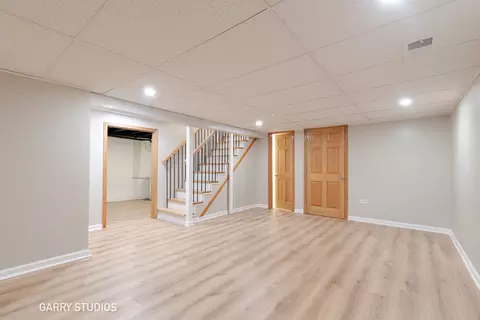 40 W Devon Ave, Roselle, IL 60172 photo 14