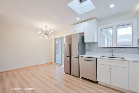 40 W Devon Ave, Roselle, IL 60172 photo 6