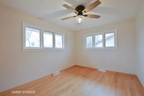 40 W Devon Ave, Roselle, IL 60172 photo 11