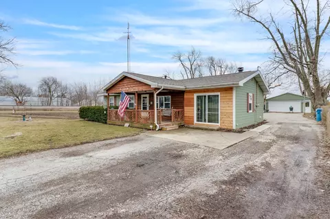 Exterior - 311 3rd St, Anchor, IL 61720 photo 2 of 13