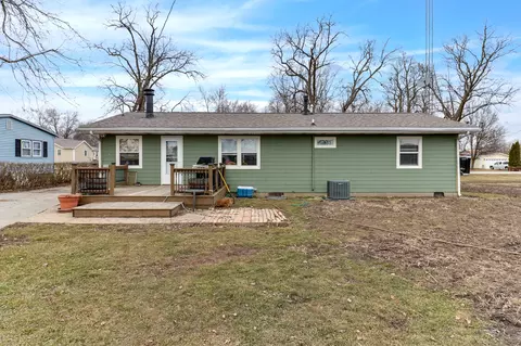 Exterior - 311 3rd St, Anchor, IL 61720 photo 11 of 13