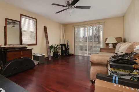Living - 311 3rd St, Anchor, IL 61720 photo 5 of 5