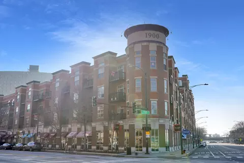 1935 S Archer Ave #617, Chicago, IL 60616