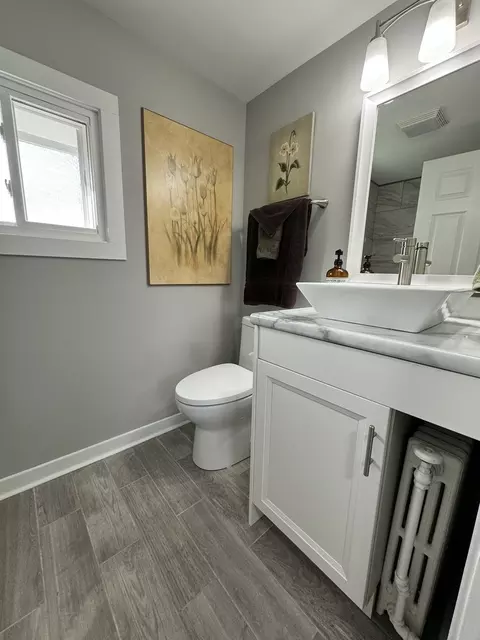 183 S Mclean Blvd, Elgin, IL 60123 photo 14