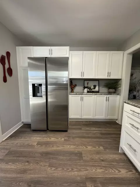 183 S Mclean Blvd, Elgin, IL 60123 photo 7