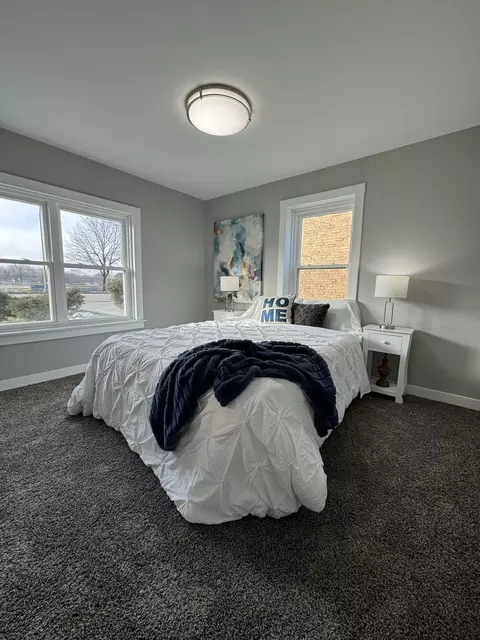 183 S Mclean Blvd, Elgin, IL 60123 photo 8