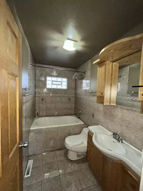 16528 Oxford Dr, Markham, IL 60428 photo 7