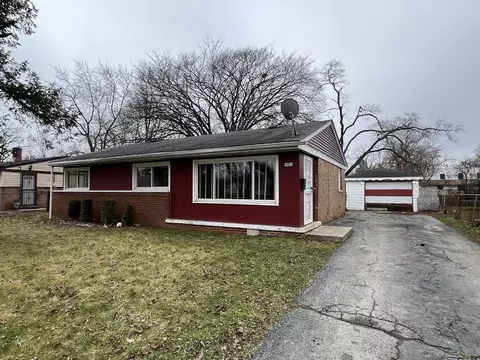 16528 Oxford Dr, Markham, IL 60428