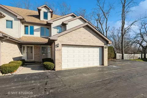 7025 167th St #D, Tinley Park, IL 60477