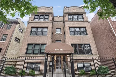 920 W Agatite Ave #G, Chicago, IL 60640