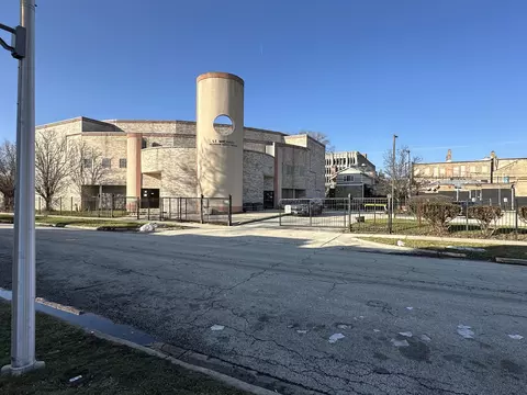 4111 W Monroe St, Chicago, IL 60624 photo 5