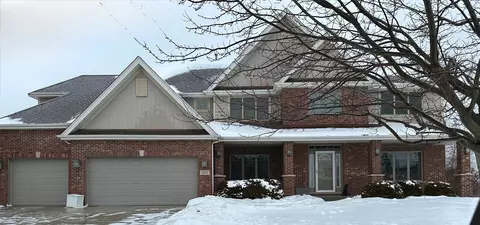 1795 Brogan Dr, New Lenox, IL 60451