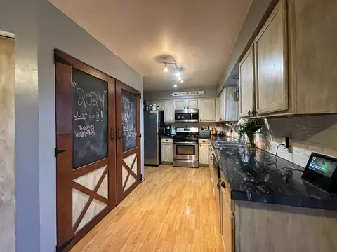 21417 W Georgetown Dr, Plainfield, IL 60544 photo 3