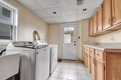 7835 Stickney Ave, Bridgeview, IL 60455 photo 25