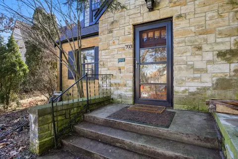 703 W Healey St, Champaign, IL 61820