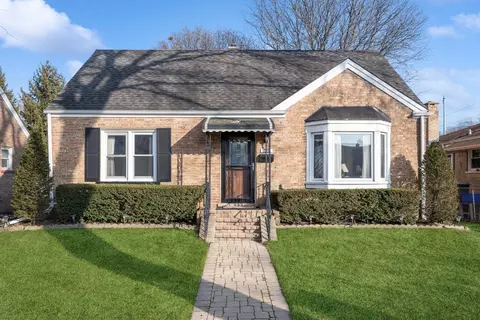 8435 Major Ave, Morton Grove, IL 60053