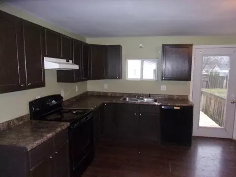 403 Elm St, Le Roy, IL 61752 photo 11
