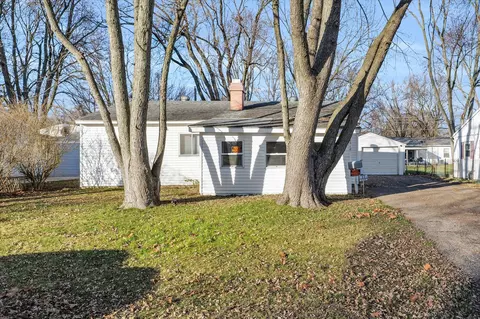 2418 E Green St, Urbana, IL 61802