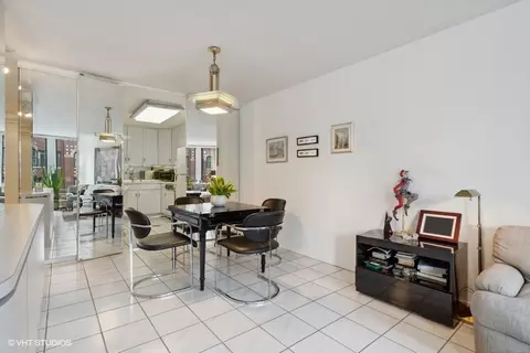 200 E Delaware Pl #18E, Chicago, IL 60611 photo 10