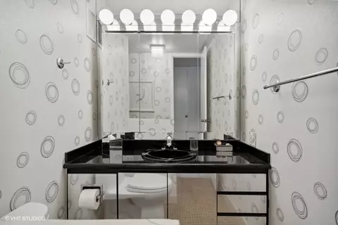 200 E Delaware Pl #18E, Chicago, IL 60611 photo 16