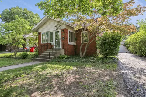 306 S Garfield Ave, Champaign, IL 61821