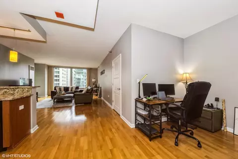 160 E Illinois St #1905, Chicago, IL 60611 photo 3