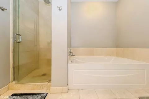 160 E Illinois St #1905, Chicago, IL 60611 photo 8