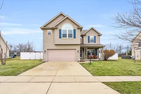 805 Bergamot St, Savoy, IL 61874
