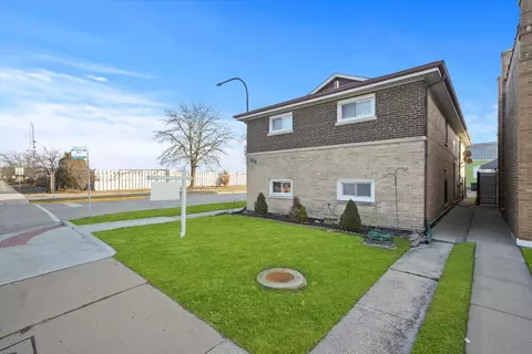 5801 W 26th St, Cicero, IL 60804