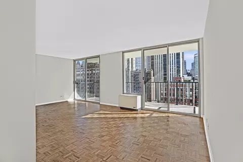 71 E Division St #1805, Chicago, IL 60610 photo 10