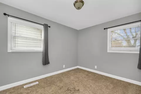 713 Robert St, Aurora, IL 60506 photo 11