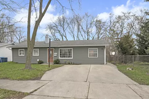 713 Robert St, Aurora, IL 60506