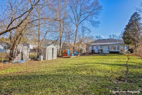 Exterior - 35882 N Hunt Ave, Ingleside, IL 60041 photo 2 of 4