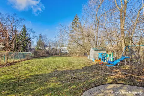 Exterior - 35882 N Hunt Ave, Ingleside, IL 60041 photo 3 of 4