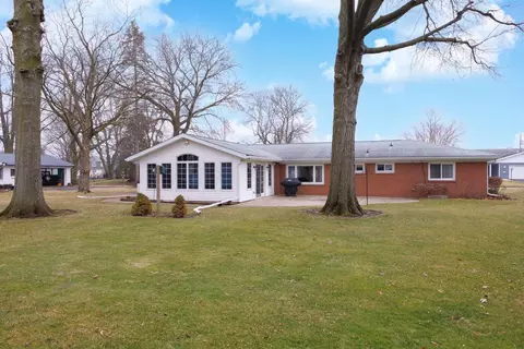 305 Granada Rd, Bloomington, IL 61701 photo 30
