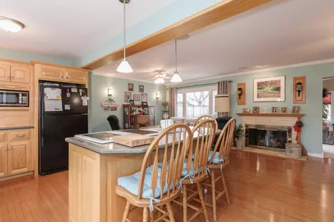 305 Granada Rd, Bloomington, IL 61701 photo 11